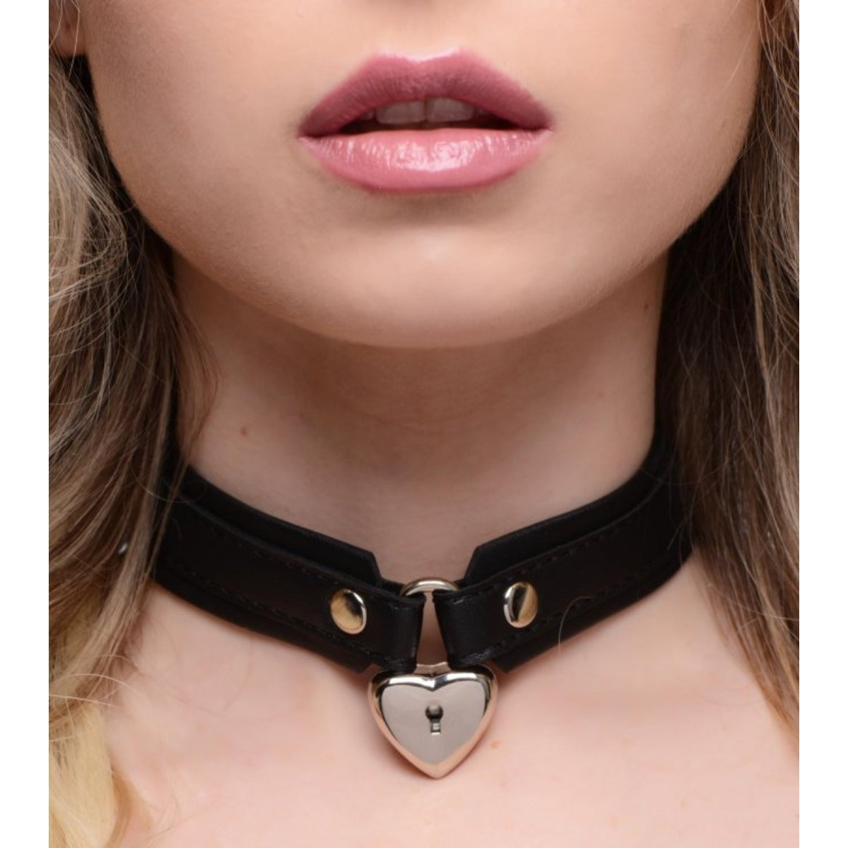 Collars And Leashes STRICT | Locking Heart Collar - Black    | Awaken My Sexuality